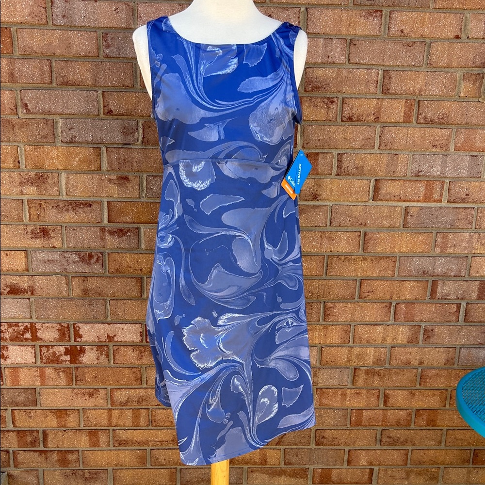 NWT Columbia Blue and Gray Swirl Midi Dress